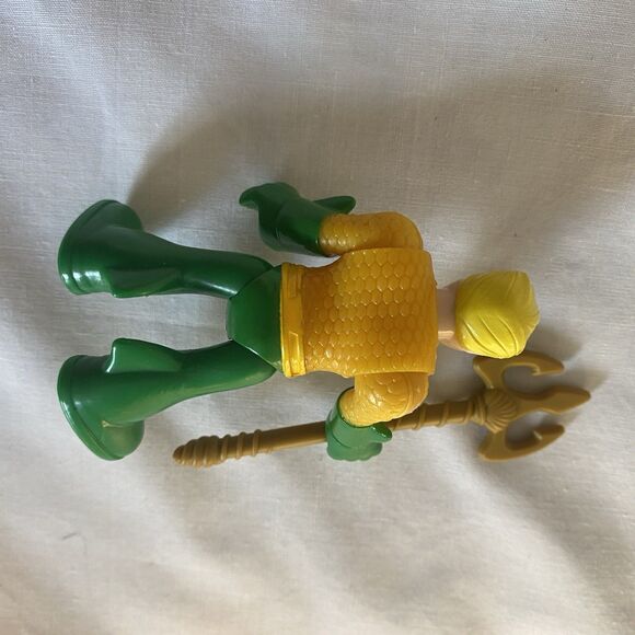 The Flash And Aqua man Action Figures 3” Tall - Picture 5 of 5